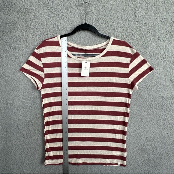 Volcom Women’s “Lived In Ribbed Tee”  Striped Size Small NWT - Picture 9 of 15